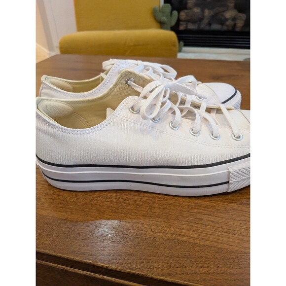 Platform, Converse - Picture 2 of 6